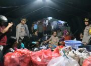 Tanggap Bencana, Polres Mojokerto Kota Dirikan Posko dan Beri Bantuan Sembako untuk Warga Terdampak Banjir