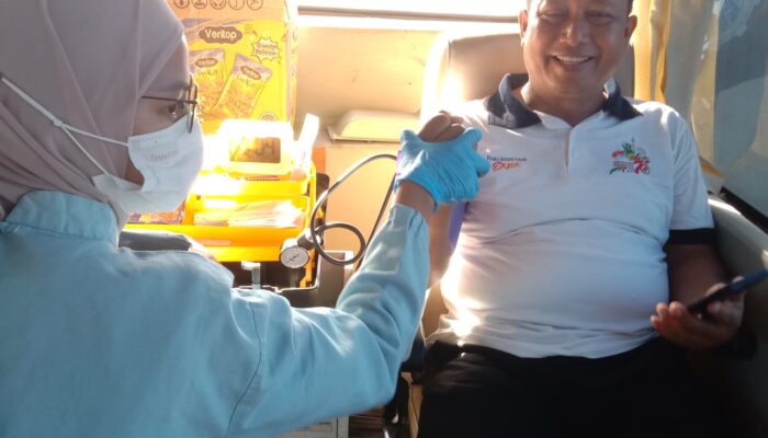 Aksi Kemanusiaan Peringati May Day 1 Mei 2025, Puluhan Buruh di Jember Gelar Donor Darah 