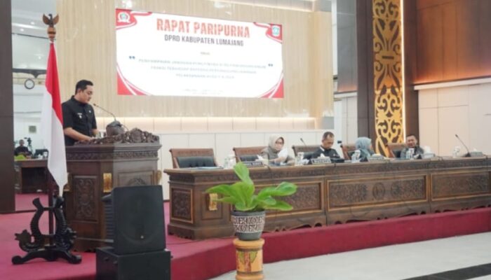 Rapat Paripurna DPRD Lumajang, Bunda Indah Fokus pada Peningkatan Pelayanan Publik 