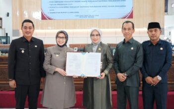 DPRD Lumajang Setujui Raperda Perubahan APBD Tahun Anggaran 2025, Mantabkan Arah  Pembangunan ke Depan 