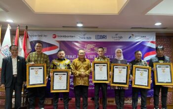 SMSI Sematkan Anugerah Pin Emas Kepada Jaksa Agung RI ST Burhanuddin