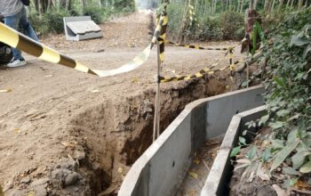 Tidak Ada Sosialisasi, Proyek Drainase Hampir Satu Miliar di Kedungrejo Disoal Warga.