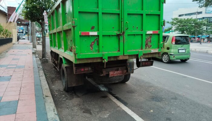 Truck Plat Merah Pemkab Jember Mati STNK Mokong Bayar Pajak, DPKP-CK Sebut Terkendala BPKB Ditepis BPKAD