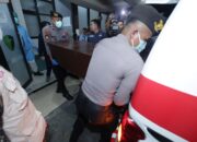 Polda Jatim Serahkan Tiga Jenazah Santri Ponpes Al Khoziny ke Keluarga