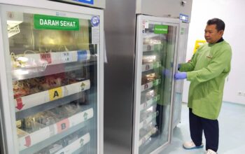 Inovasi Suvenir Jadi Magnet, Donasi Darah Ramadan PMI Jember Tembus 3.000 Kantong