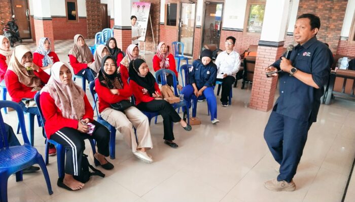 Demi Nyawa Manusia, 25 Relawan SIBAT PMI Dilatih Pertolongan Pertama di Puger 