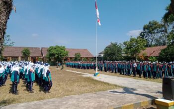 Cegah Narkoba dan Bullying Sejak Dini, SMPN 2 Sukodono Gandeng BNN, Polres, dan Puskesmas dalam MPLS