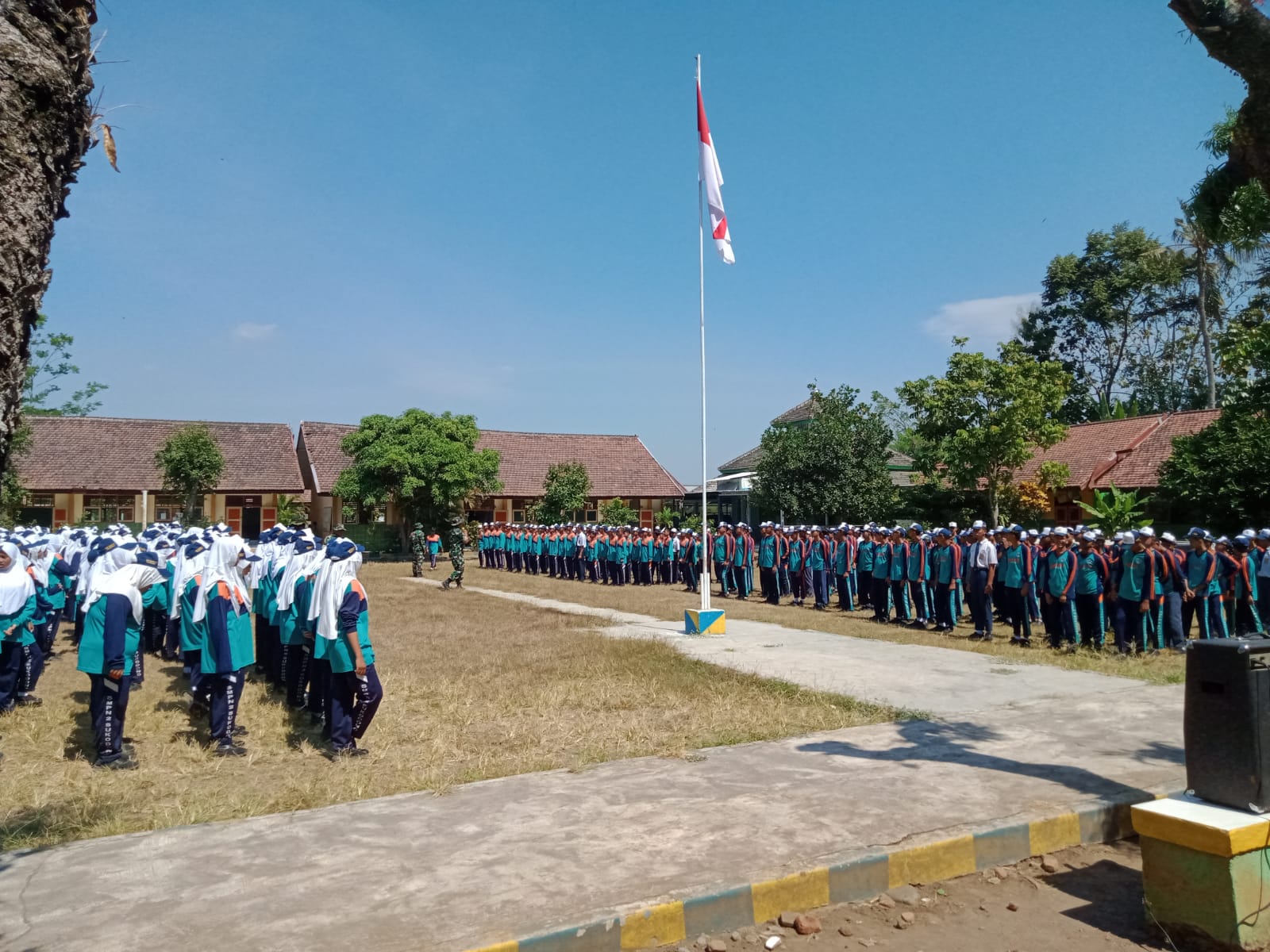 Cegah Narkoba dan Bullying Sejak Dini, SMPN 2 Sukodono Gandeng BNN, Polres, dan Puskesmas dalam MPLS