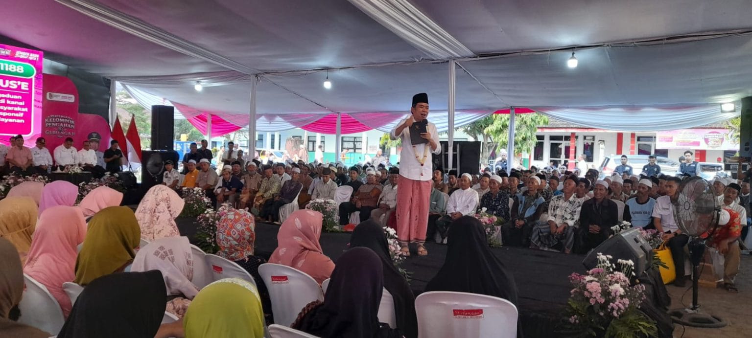 Gus Fawait Bawa Bunga Desaku ke Mayang, Pelayanan Publik Jadi Prioritas