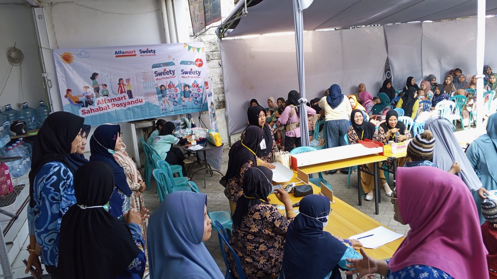 Alfamart dan Sweety Hadirkan Alfamart Sahabat Posyandu di Tapen Bondowoso