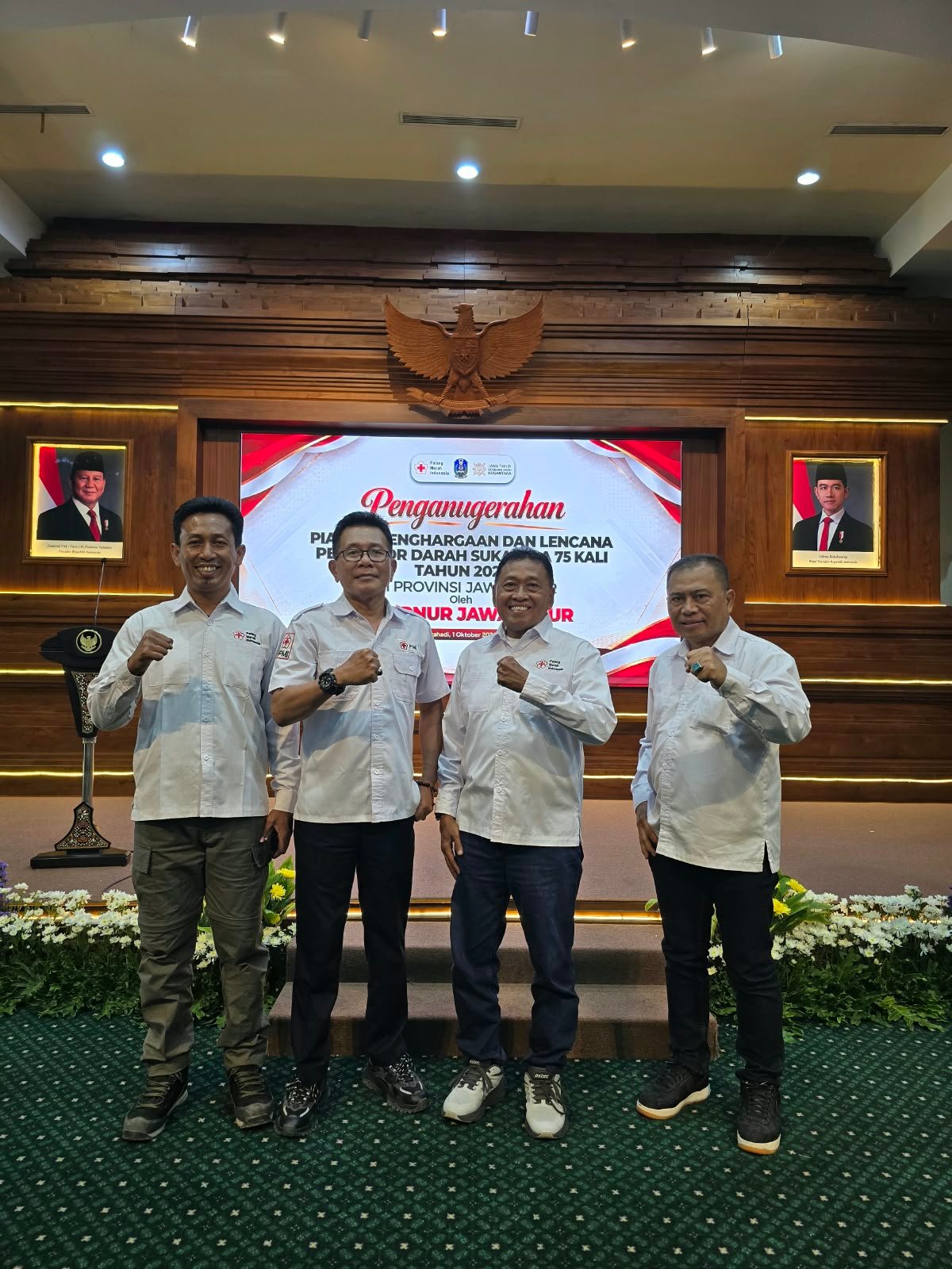 28 Pendonor 75 Kali Asal Jember Terima Penghargaan Gubernur Jatim